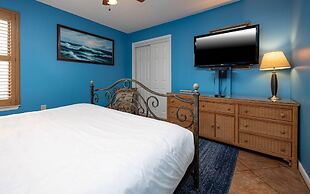 Phoenix Iii 3141 3 Bedroom Condo