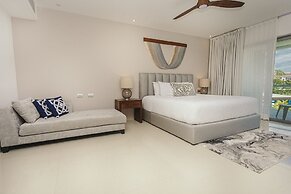 New !! Casa Miramar Ocean View 325 S 2 Bedroom Apts by RedAwning