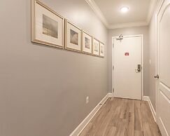 Phoenix Gulf Shores 1903-1 1 Bedroom Condo