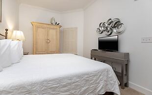 Phoenix West Ii 2407 3 Bedroom Condo