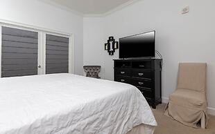 Phoenix West Ii 2407 3 Bedroom Condo