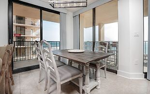 Phoenix East 911 3 Bedroom Condo