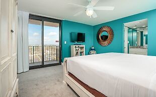 Phoenix East 911 3 Bedroom Condo