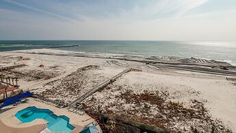 Phoenix East 911 3 Bedroom Condo