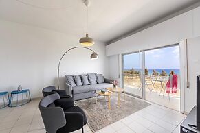 Protaras H2O Seafront Suite