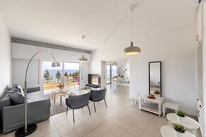Protaras H2O Seafront Suite