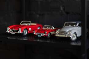 Trendy Apartment Wola by Renters