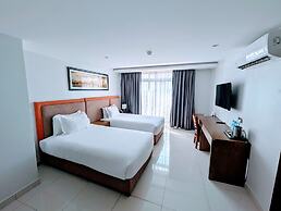 Canary Hotel
