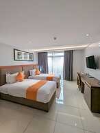 Canary Hotel