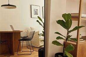 Shinny 2 bedrooms apartment