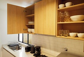 Shinny 2 bedrooms apartment