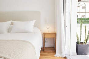 Shinny 2 bedrooms apartment