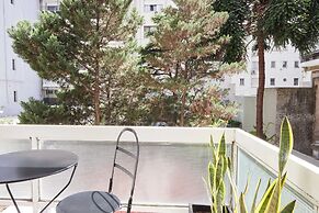 Shinny 2 bedrooms apartment