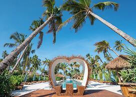 Sensations Eco-Chic Hotel