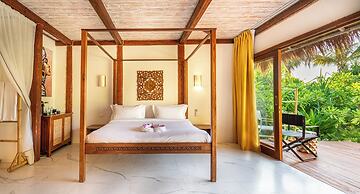 Sensations Eco-Chic Hotel