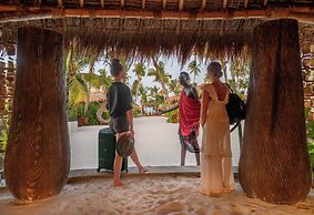 Sensations Eco-Chic Hotel