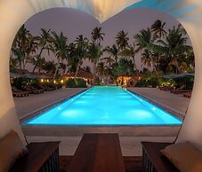 Sensations Eco-Chic Hotel
