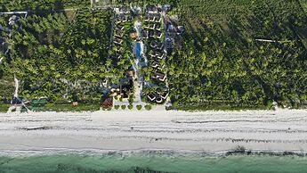 Sensations Eco-Chic Hotel