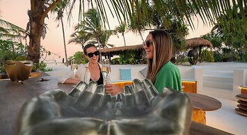 Sensations Eco-Chic Hotel