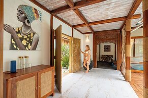 Sensations Eco-Chic Hotel
