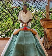 Sensations Eco-Chic Hotel