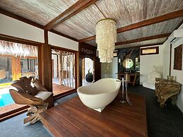 Sensations Eco-Chic Hotel