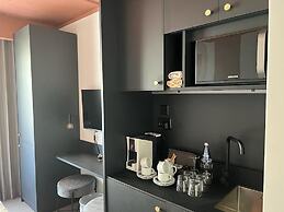 Eleven by Warren Collection