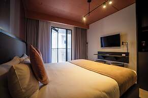 Eleven by Warren Collection