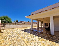Casa baciata dal mare