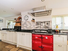 2 Dewars Farm Cottages