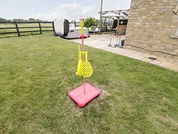 2 Dewars Farm Cottages