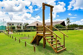 Carneiros Beach Resort