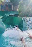 Beachside Adventure Suites