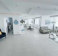 Beachside Adventure Suites