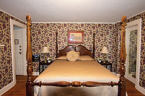 Blackberry River Inn