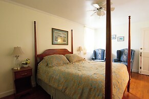 Blackberry River Inn