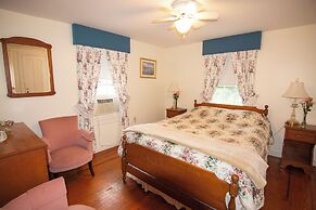 Blackberry River Inn