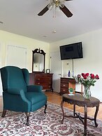 Blackberry River Inn