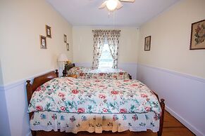 Blackberry River Inn