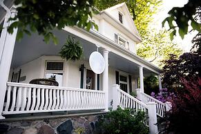 Dream BNB Estate Inn and Retreat House