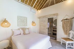 Villa Opaline by Alfred in Bali