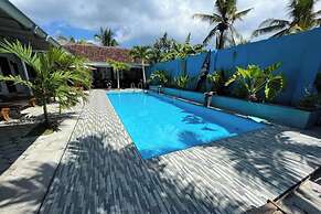 Capital O 92615 Villa Utama D'alas Purwo