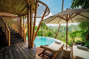 Bambootel Sawah View