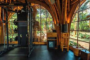 Bambootel Sawah View