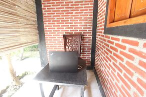 OYO 92618 Hotel Mareje Sariguna