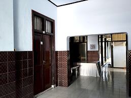 OYO 92618 Hotel Mareje Sariguna