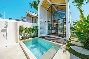 Villa Tiny - Close to Nyanyi Beach