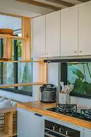 Villa Tiny - Close to Nyanyi Beach