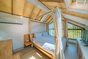 Villa Tiny - Close to Nyanyi Beach