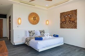 BLUE BUTTERFLY Luxury Pool Villa by Blue Mountain Villas